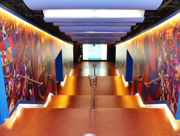 Acceso túnel vestuarios FC Barcelona Acceso túnel vestuarios FC Barcelona